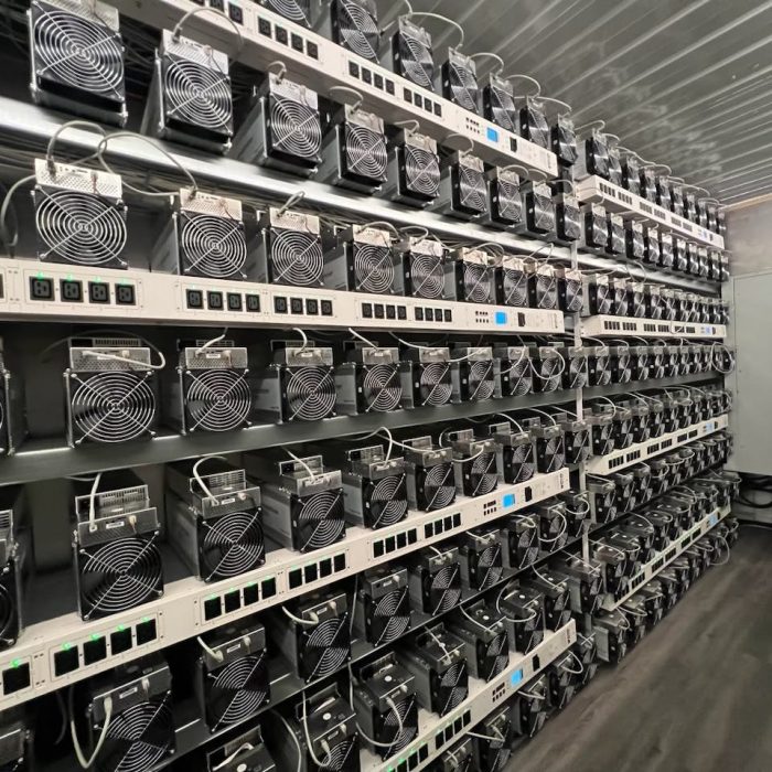 Wij bieden u de mogelijkheid om Bitcoin en andere cryptovaluta te minen zonder last te hebben van hoge energiekosten, lawaai en hitte.